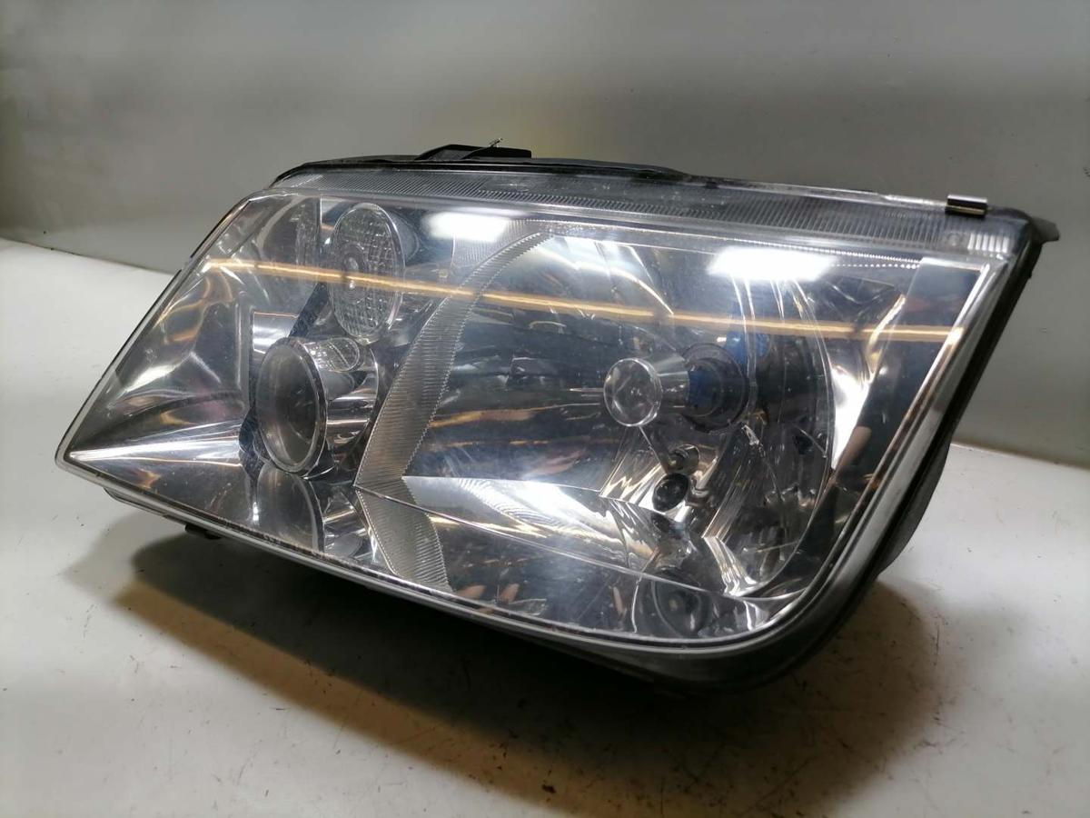 VW Bora original Scheinwerfer vorn links Halogen Bj.1998